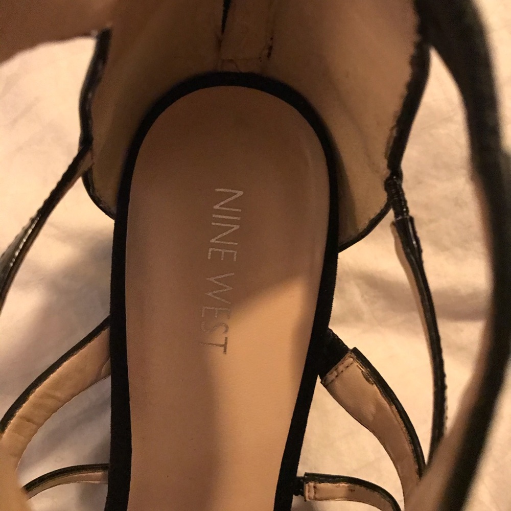 One west heels